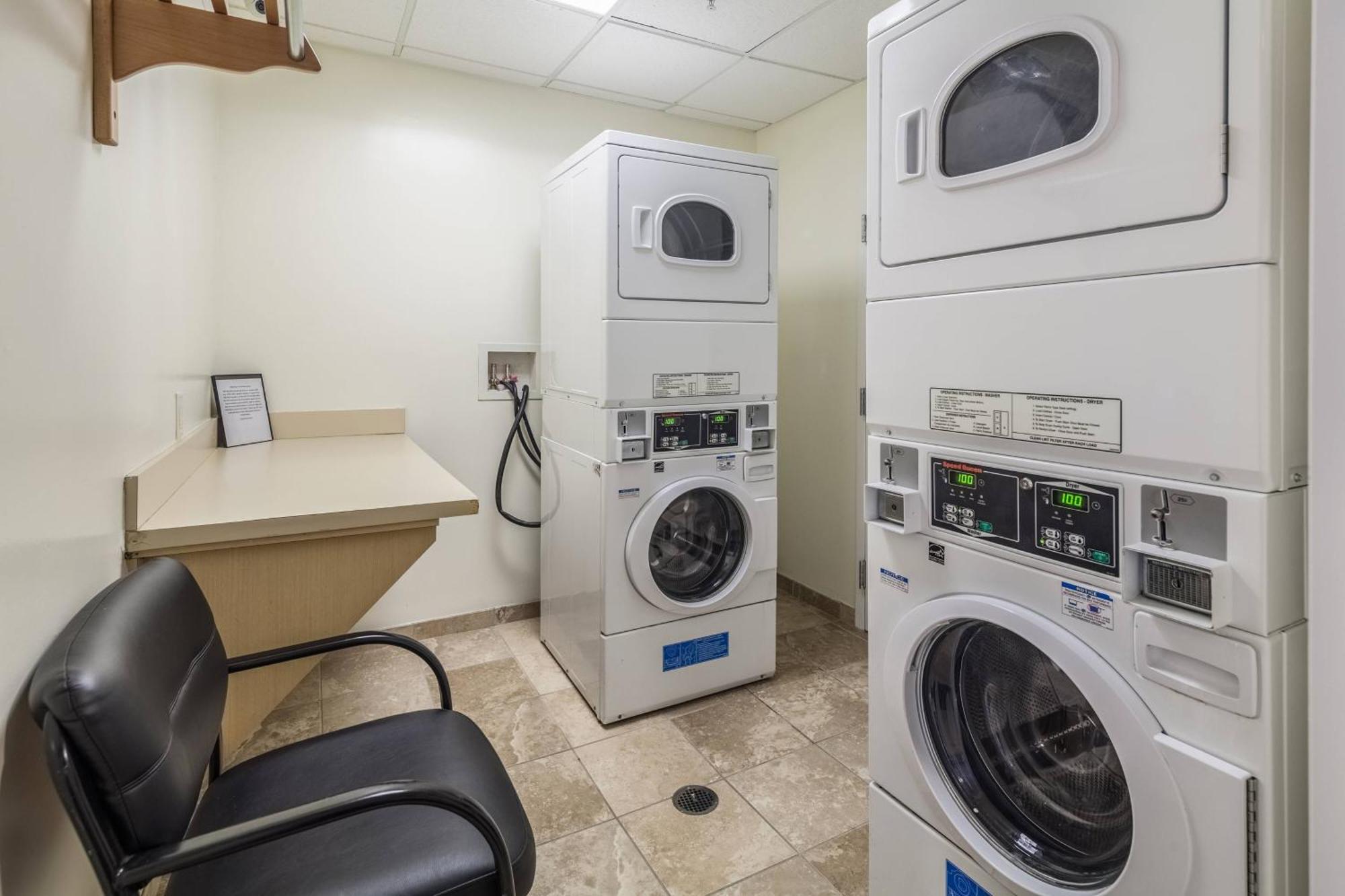Towneplace Suites Jacksonville Butler Boulevard Экстерьер фото