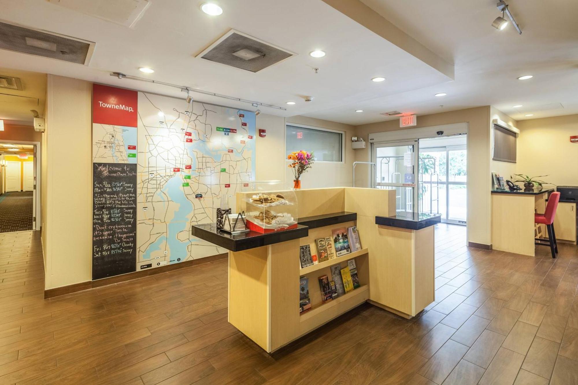 Towneplace Suites Jacksonville Butler Boulevard Экстерьер фото