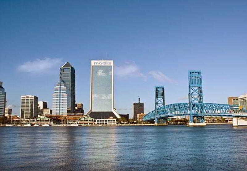 Towneplace Suites Jacksonville Butler Boulevard Экстерьер фото