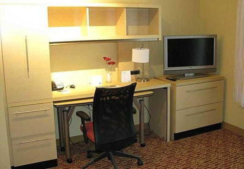 Towneplace Suites Jacksonville Butler Boulevard Экстерьер фото